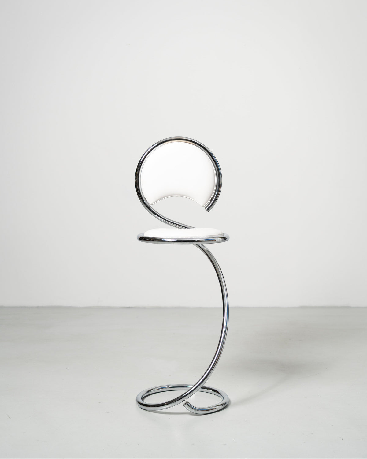 PH Snake Chair Counter by Poul Henningsen, Danish design classic (1932)