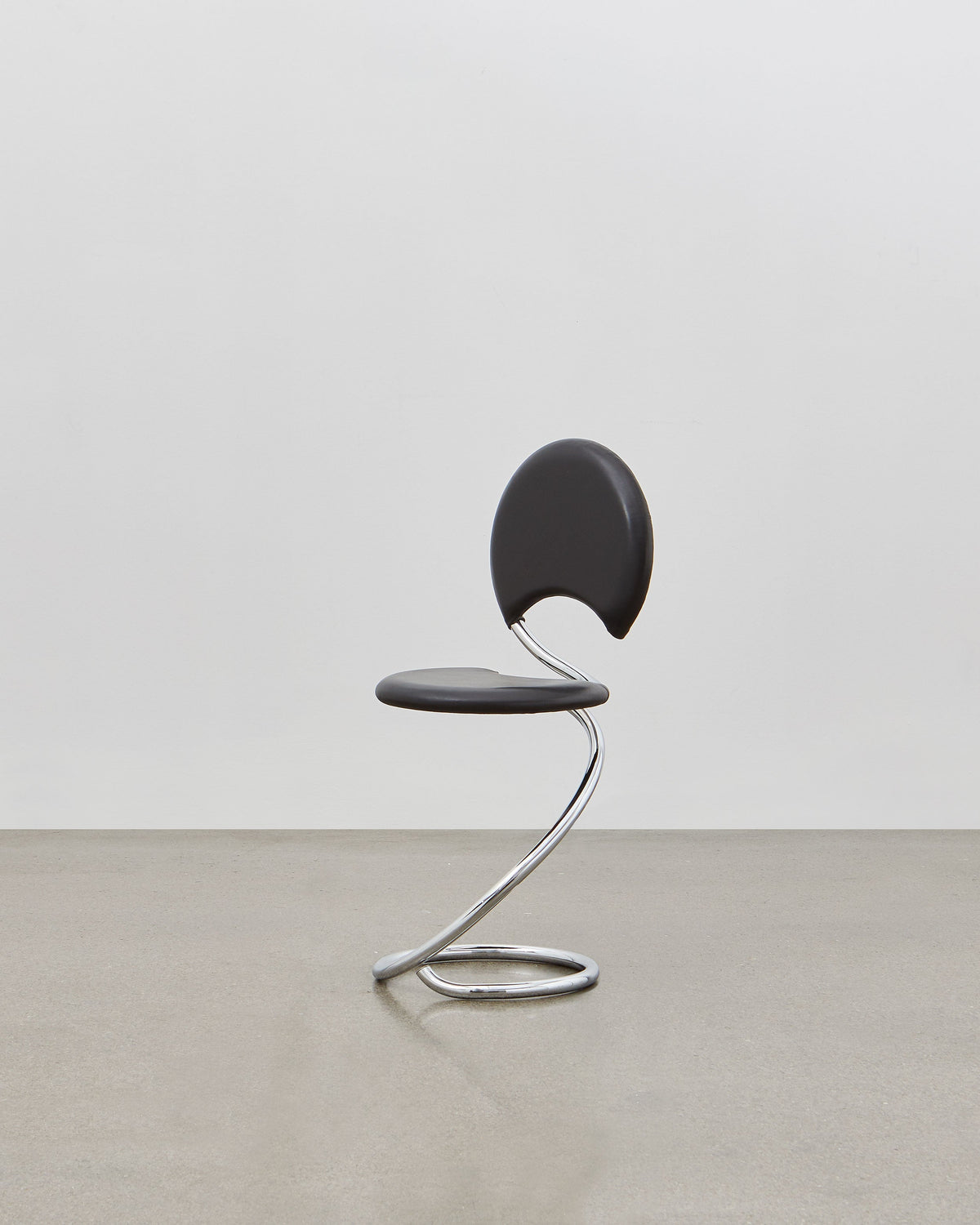 PH Snake Chair by Poul Henningsen, Danish design classic (1932)
